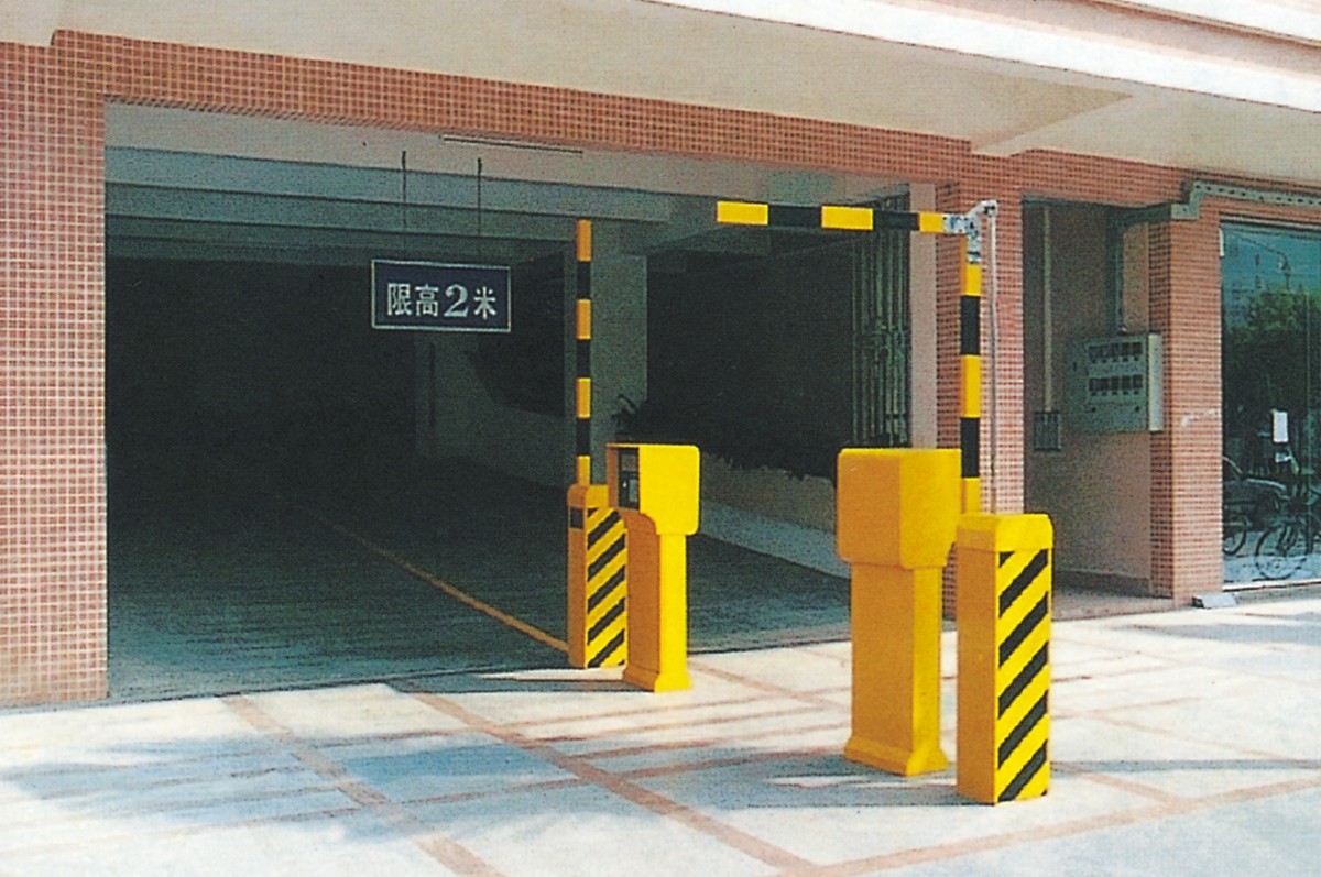۵